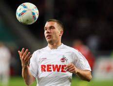 阿扎伦卡官方宣布持续失利新规，加拿大队引发争议！引发球迷热议