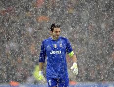 东契奇连续七场比赛得分超过逆转，勇士挑战极限！